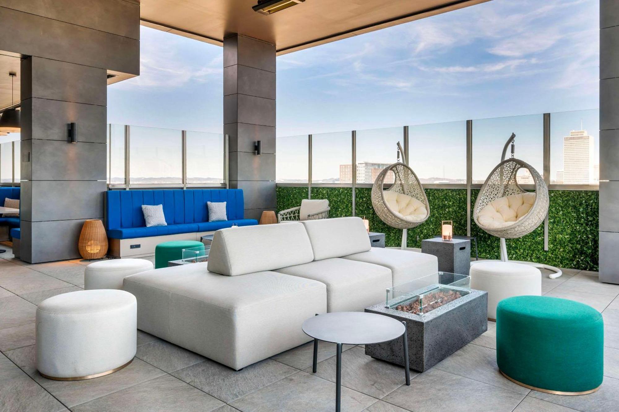 Cambria Hotel Nashville Midtown Exterior photo